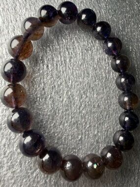 HQ 9MM Bloodshot Iolite Natural Crystal Bracelet